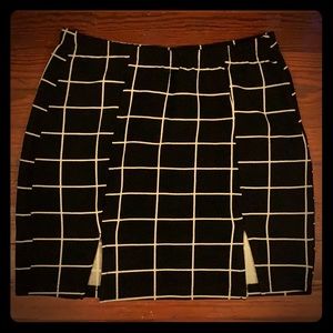 SHEIN Double Slit Checkered skirt